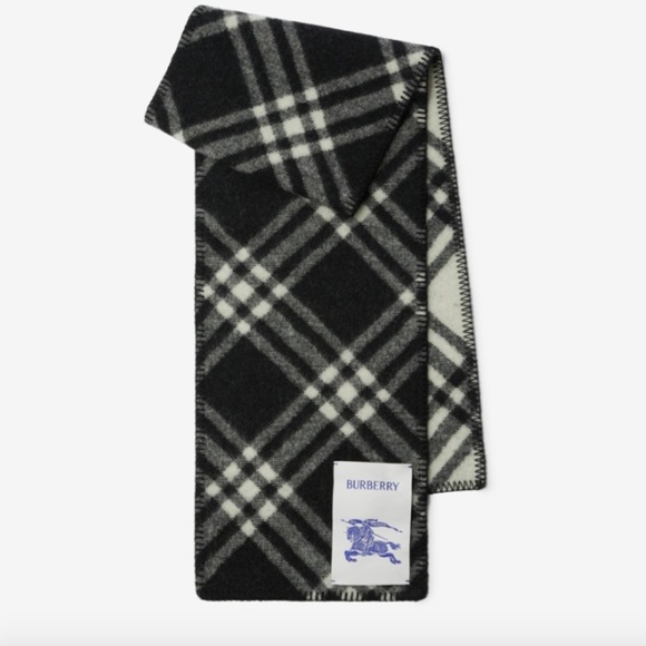 Burberry Check Wool Scarf - Picture 1 of 5